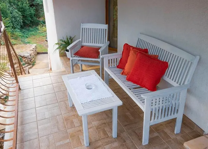 Apartments Losotovi Vrboska