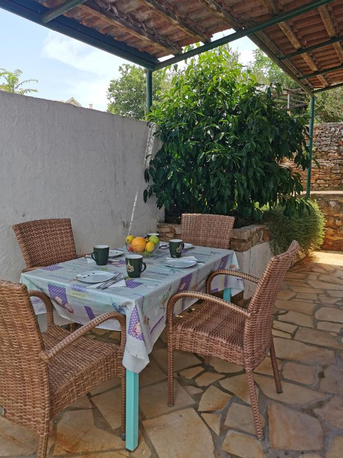 Losotovi Apartment Vrboska